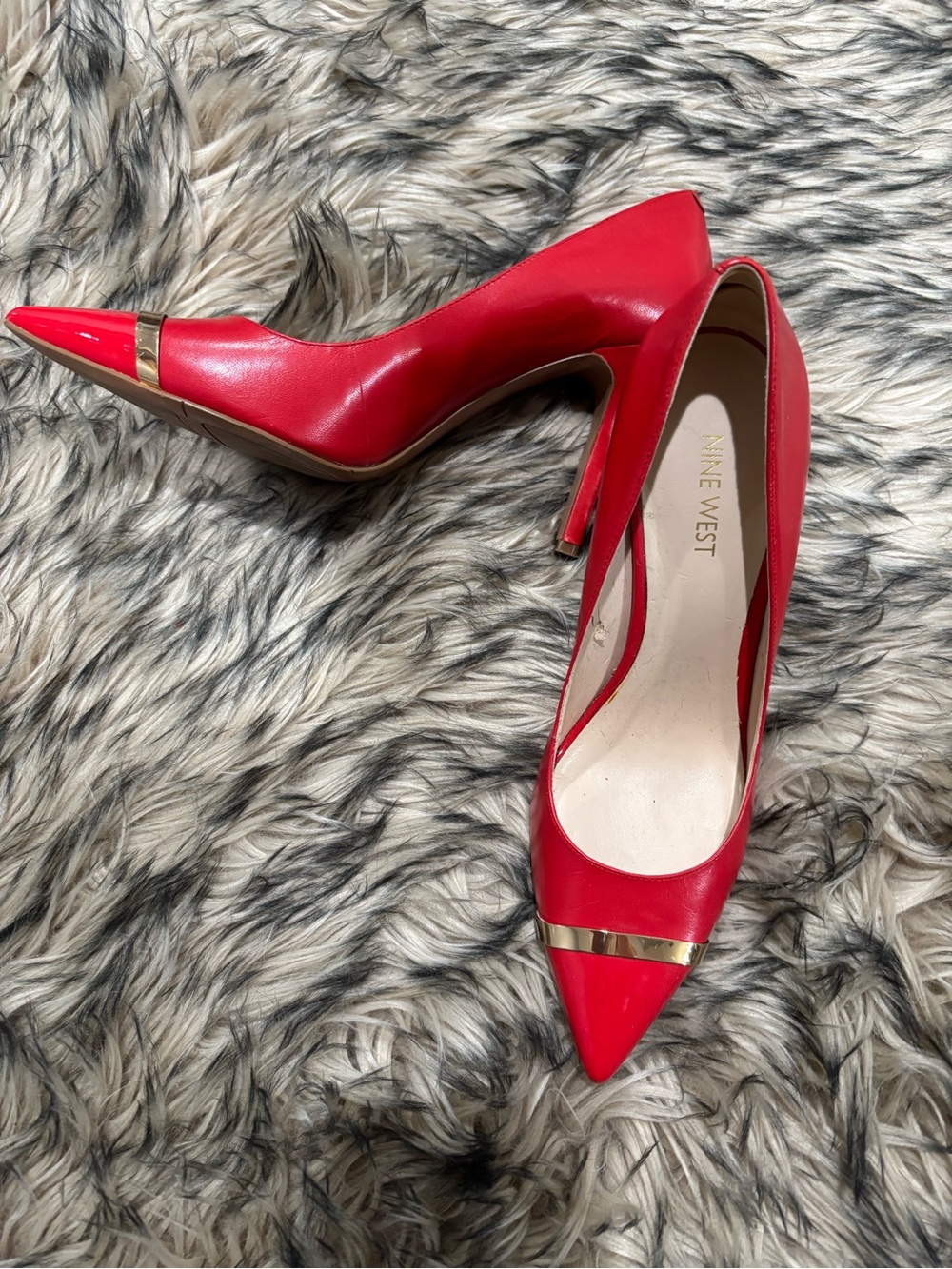 Nine West Red Pointed Toe Pumps with Gold Band - Picture 1 of 6